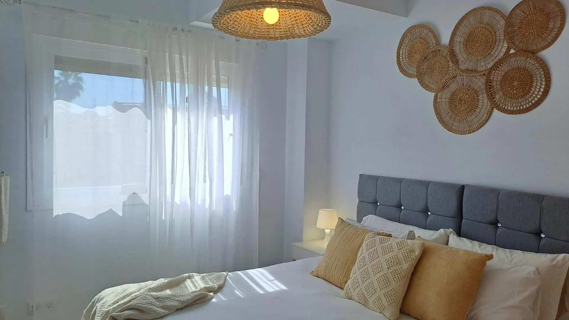 Noctua Cortesin Sun 002 Casares